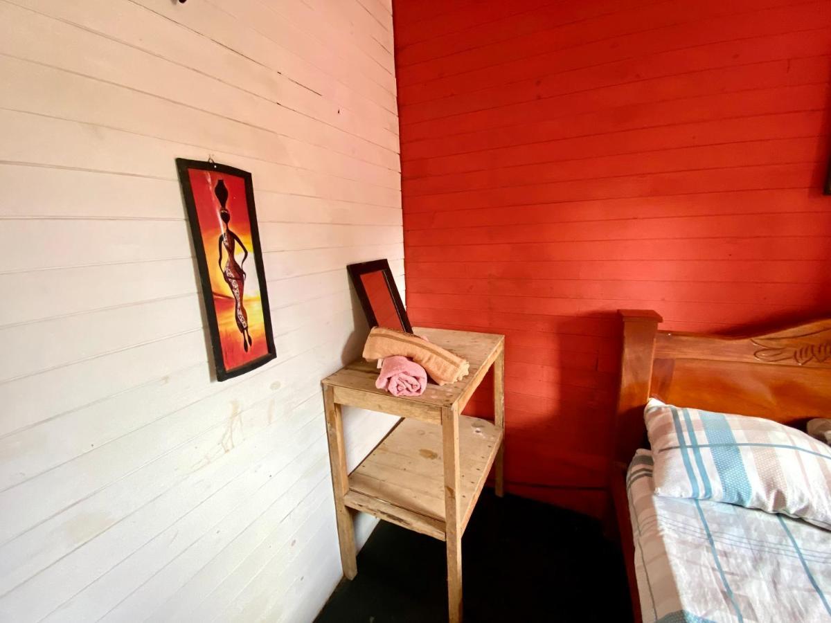 Hostal Paraiso Isla Mucura Cameră foto